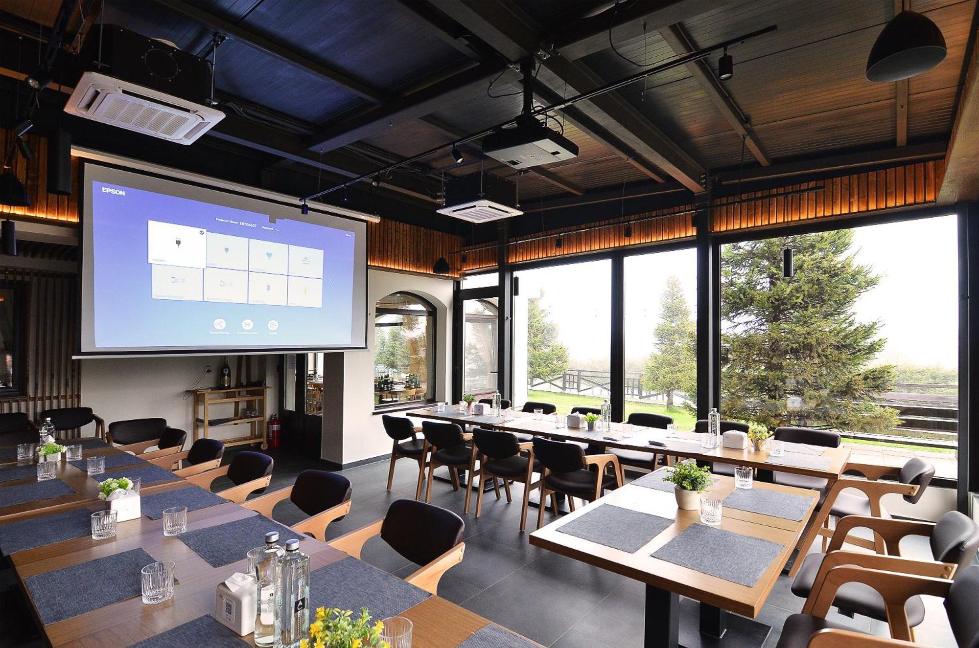Pensiune & Restaurant Victoria Păltiniş Extérieur photo